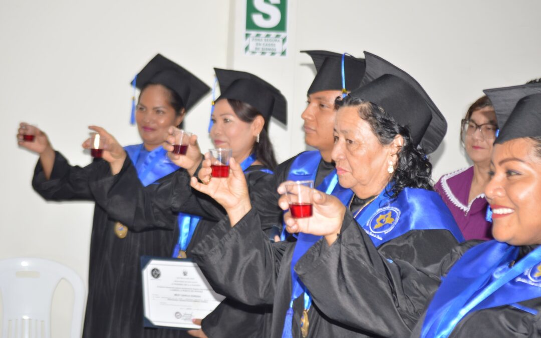 Graduación de la carrera de Enfermería Técnica 2023/07/08